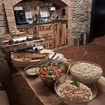 Liptovsky Mlyn Penzión pre hostí